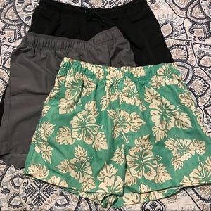 3 pairs of men’s shorts
